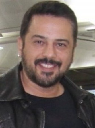 emre altuğ